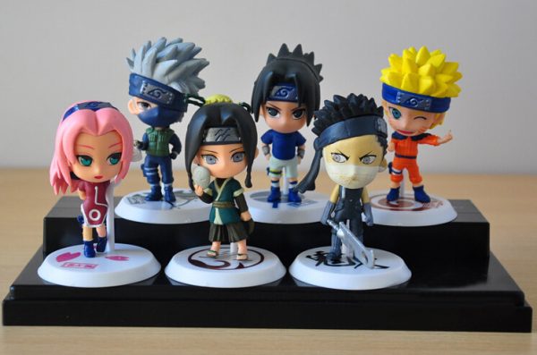 Action Figures Naruto para decoração.